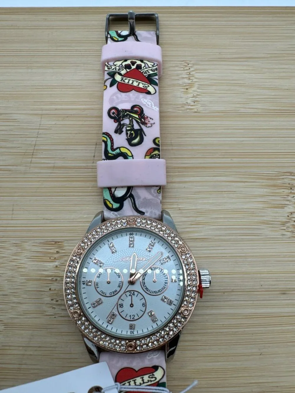 ED HARDY Ladies Light Silver Dial/Matte Pink Artwork Silicone Strap Analog Watch